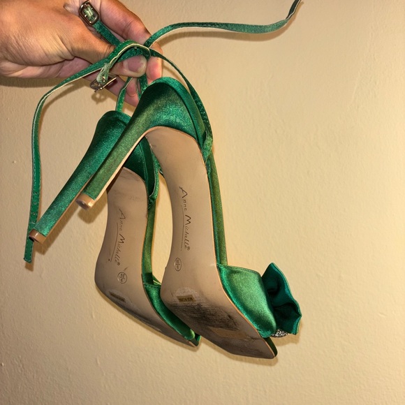 Green heels - Picture 3 of 4